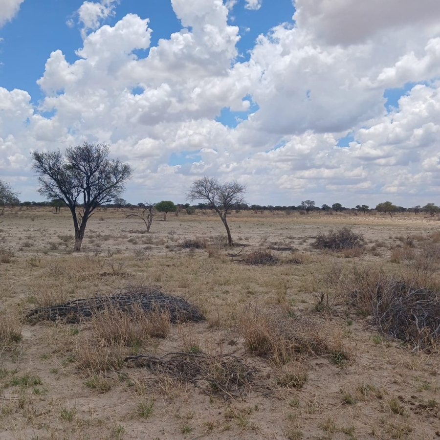  Bedroom Property for Sale in Vryburg Rural North West